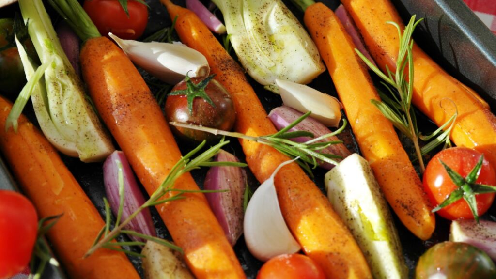 4 Simple source of vitamin A and it's benefits to our body | carrots close up delicious diet