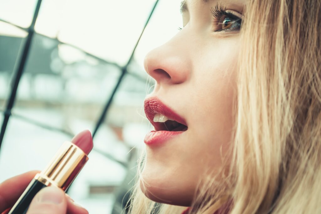6 trending lipstick shades for every women