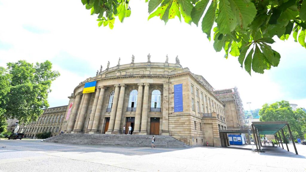 Picture: The opera House in Stuttgart/ Germany ( De telegraaf.)