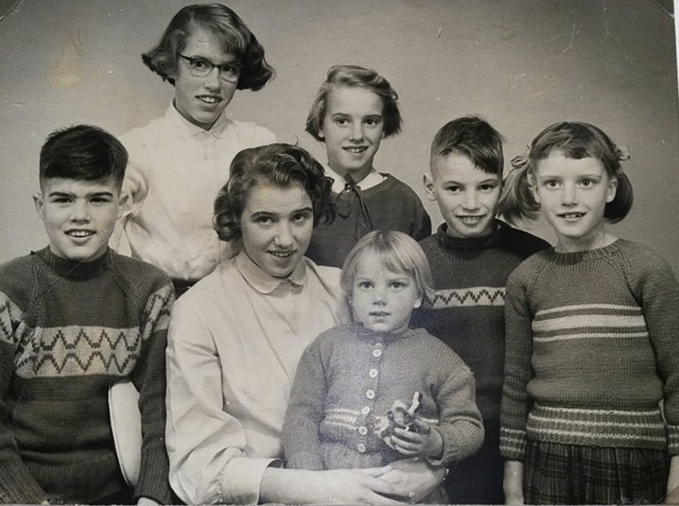 A heartfelt memoir of growing up as the youngest in a large Indian family, navigating giftedness, grief, and finding strength through solitude and music.