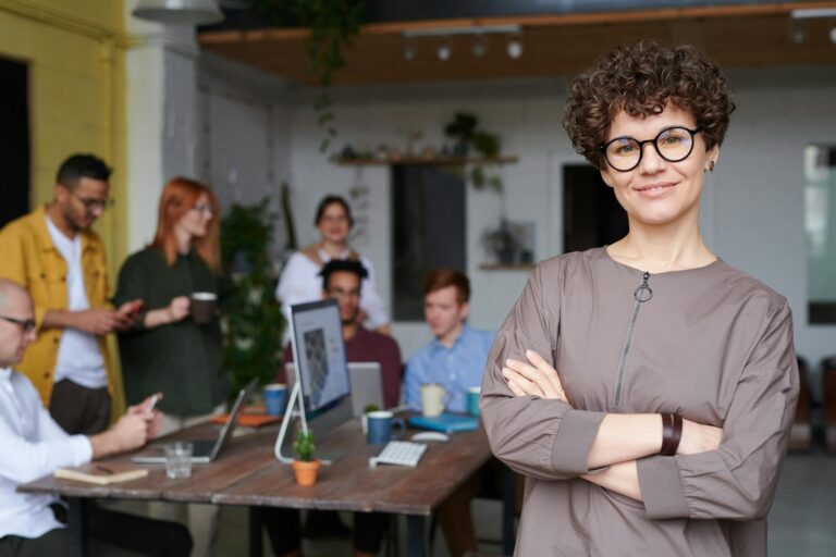 photo of woman wearing eyeglasses: In a world of digital noise, clear and emotionally true thought leadership stands out. Learn why CEOs and founders are embracing authenticity over jargon—and how it’s reshaping influence on LinkedIn.